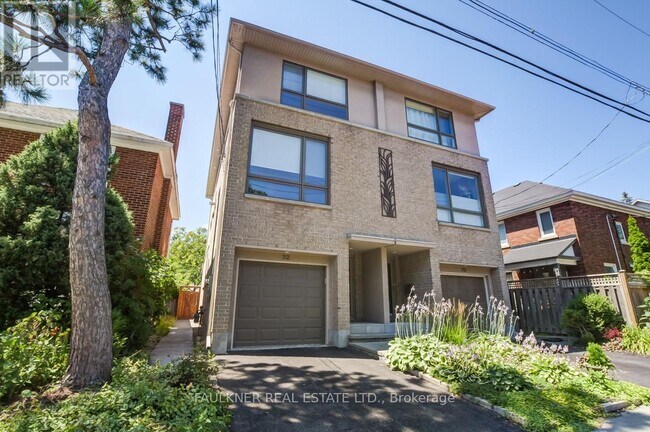 32 Léonard Ave in Ottawa, ON - Building Photo - Building Photo
