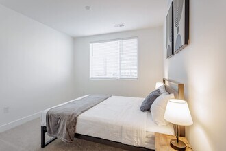 601 E Pete Rose Way-Unit -ID1036066P in Cincinnati, OH - Foto de edificio - Building Photo