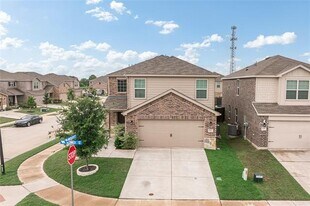 412 Glenwick Ln in Van Alstyne, TX - Building Photo