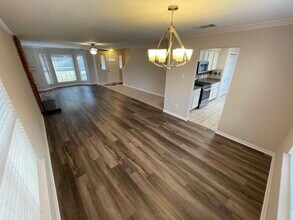 4106 Cortina Dr in Austin, TX - Building Photo - Building Photo