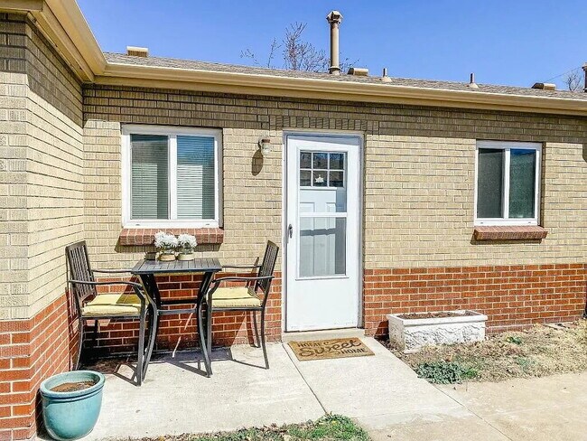 1360 S Grant St in Denver, CO - Building Photo - Building Photo