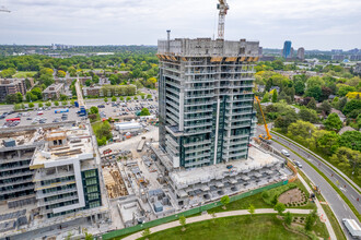 Rodeo Drive Condominiums in North York, ON - Building Photo - Building Photo