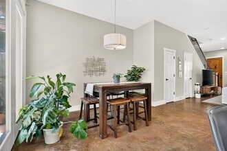 3003 Lovell Dr in Austin, TX - Building Photo - Building Photo