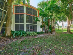 10143 Mangrove Dr in Boynton Beach, FL - Building Photo - Building Photo