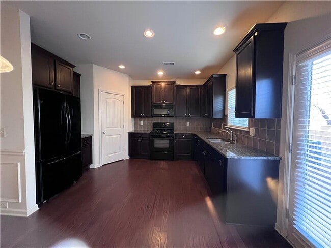 2751 Knelston Oak Way in Suwanee, GA - Building Photo - Building Photo