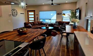 37 S Rodney St, Unit SI ID1492822P in Helena, MT - Foto de edificio - Building Photo