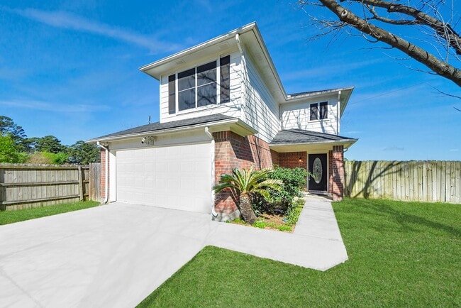 403 Willow W Dr in Houston, TX - Building Photo - Building Photo