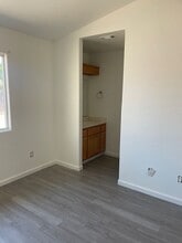 470 Winemaker St in Los Banos, CA - Building Photo - Building Photo