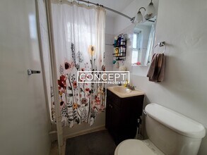 224 Hanover St, Unit 18 in Boston, MA - Foto de edificio - Building Photo