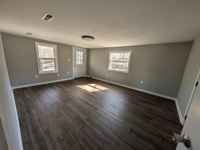 1603 Industrial Loop Rd in Pulaski, TN - Building Photo - Building Photo