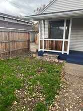 836 NE 8th St in Grants Pass, OR - Building Photo - Building Photo