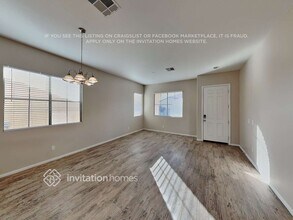 7394 Longhorn Lodge Ave in Las Vegas, NV - Building Photo - Building Photo