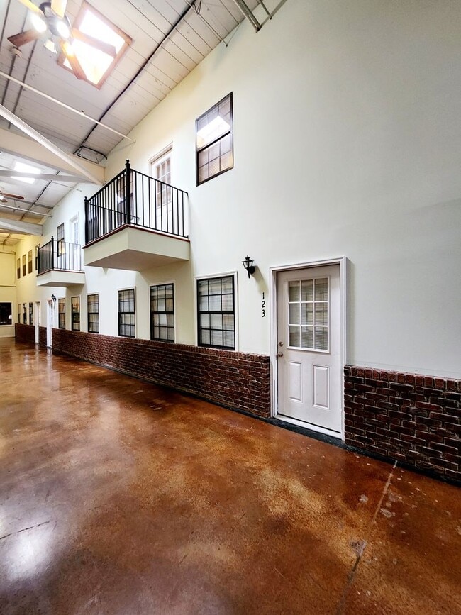 Burlington Mill Apartments