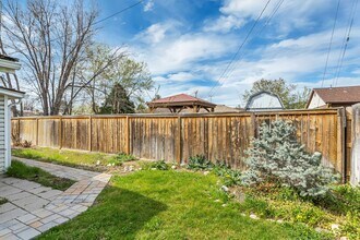 731 Shiloh Way in Murray, UT - Building Photo - Building Photo