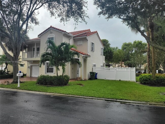 7490 NW 21st Pl in Pembroke Pines, FL - Building Photo - Building Photo