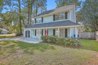2051 Infantry Dr in Mount Pleasant, SC - Building Photo - Building Photo