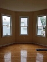 121 Winfield St in Worcester, MA - Building Photo - Building Photo
