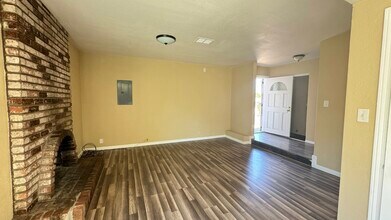 2725 Del Oro Cir in Antioch, CA - Building Photo - Building Photo