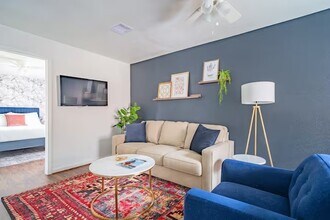 1912 Arbor St in Houston, TX - Building Photo - Building Photo