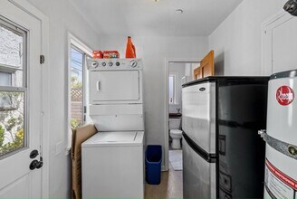 4174 Ince Blvd in Culver City, CA - Foto de edificio - Building Photo