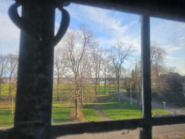 714 Buffalo Ave in Niagara Falls, NY - Building Photo - Building Photo