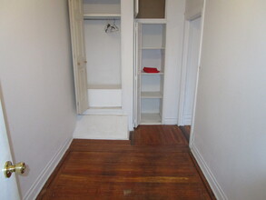 6825 7th Ave, Unit 2 in Brooklyn, NY - Foto de edificio - Building Photo