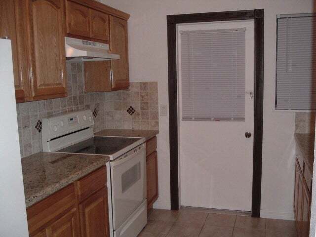 property at 1070 Goldenrod Rd
