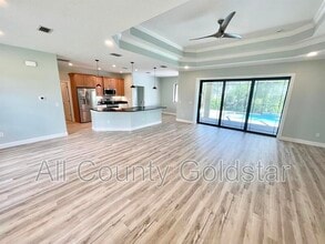 8374 Agate St in Port Charlotte, FL - Building Photo - Building Photo