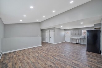 91 Gordon Ave in West Babylon, NY - Building Photo - Building Photo