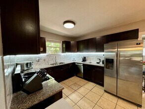 103 Bernice Dr in San Antonio, TX - Building Photo - Building Photo