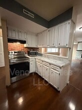 2 Haystack Rd E in Clifton Park, NY - Building Photo - Building Photo