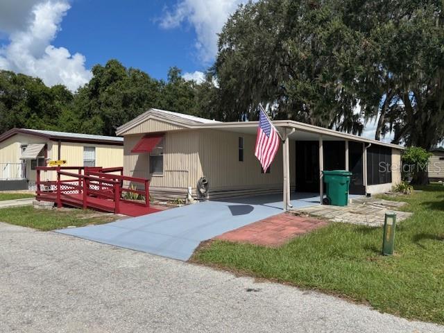605 Sunnyside Dr in Wildwood, FL - Building Photo