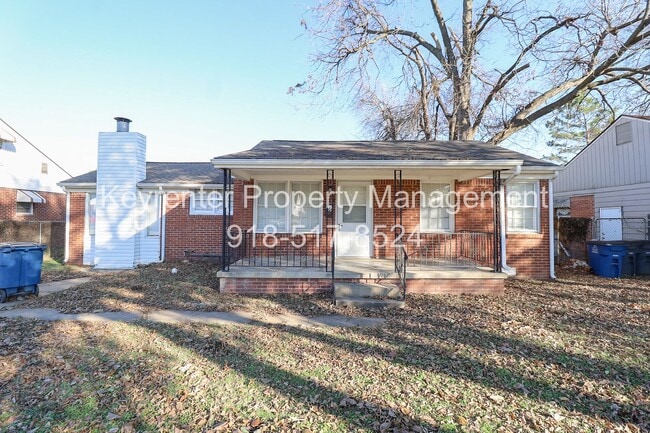 property at 723 N Gary Pl