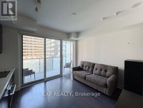 2803-65-665 St Mary St in Toronto, ON - Building Photo - Building Photo