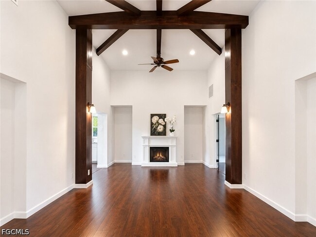 property at 8512 Chatham St