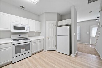 3206 Hidden Cove Cir NW in Peachtree Corners, GA - Building Photo - Building Photo