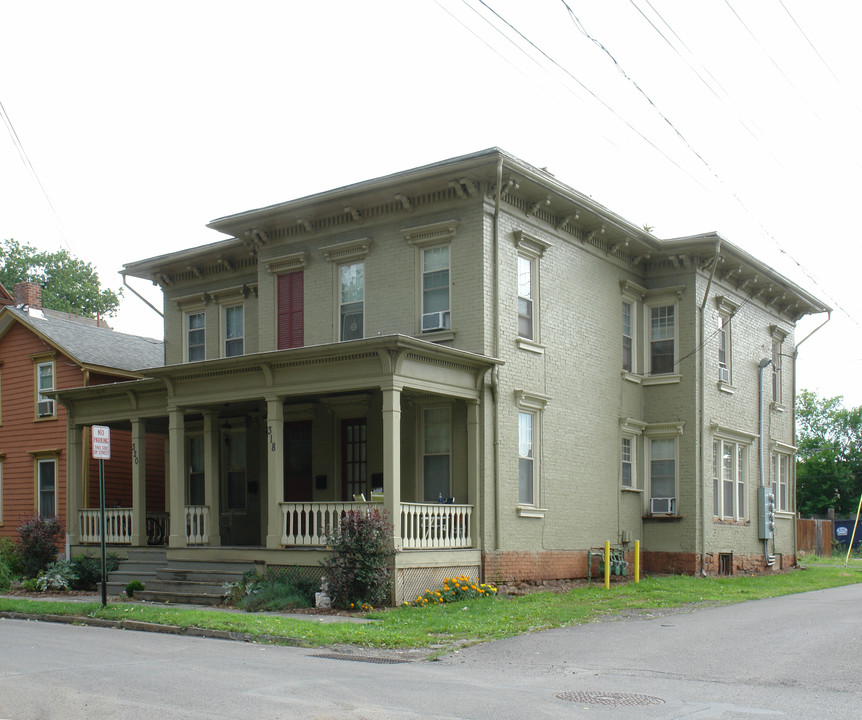 318-320 Center St in Williamsport, PA - Foto de edificio