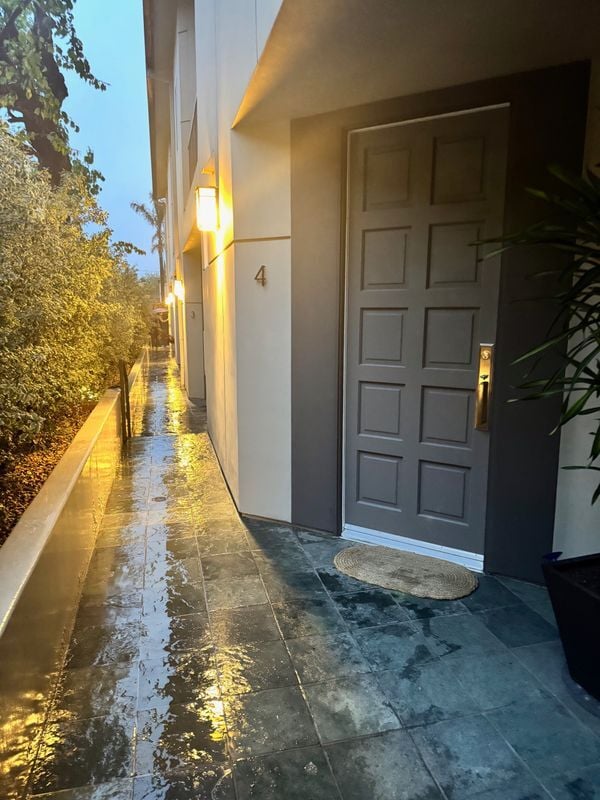 954 14th St in Santa Monica, CA - Building Photo - Building Photo