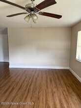 230 Robbins Ave N in Titusville, FL - Building Photo - Building Photo