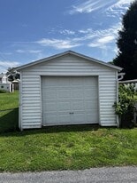 329 Burd St in Middletown, PA - Building Photo