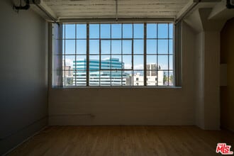 420 San Pedro St-Unit -501 in Los Angeles, CA - Building Photo - Building Photo