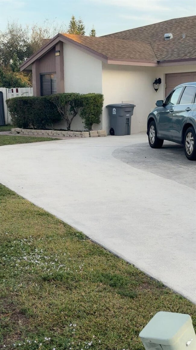 9616 Golf State Park Way in Boca Raton, FL - Building Photo - Building Photo