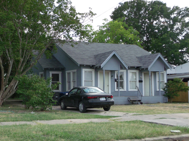 1840 Texas Ave in San Antonio, TX - Building Photo - Building Photo