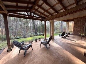 710 Huntwick Ln in Tyler, TX - Building Photo - Building Photo