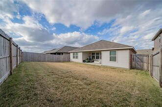 10406 Ft Cibolo Trl in Crowley, TX - Building Photo - Building Photo