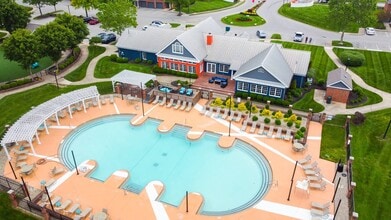 Paddock at Eastpoint in Louisville, KY - Building Photo - Building Photo