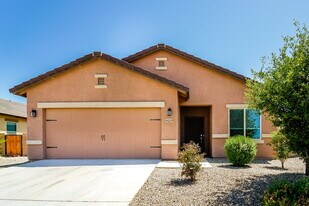 8225 W Kittiwake Ln in Tucson, AZ - Building Photo