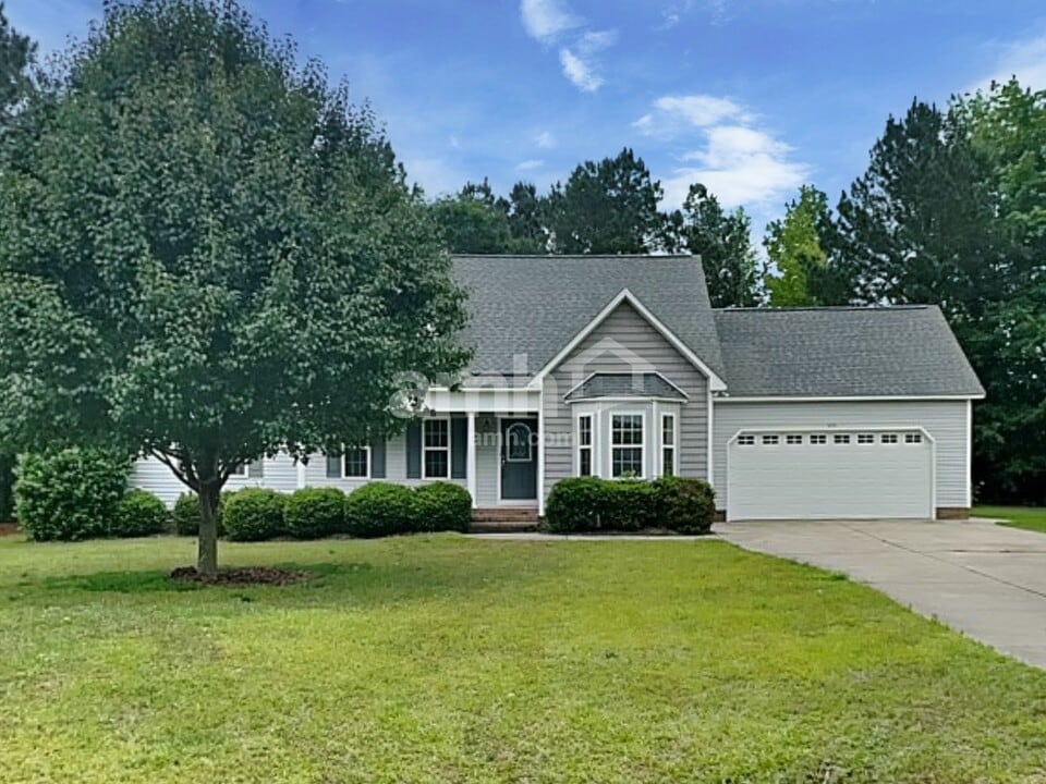 163 Bluestone Dr in Smithfield, NC - Building Photo