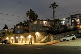2321 Brant St in San Diego, CA - Building Photo