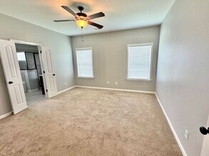 10 Green Hills Dr in Oakland, TN - Building Photo - Building Photo